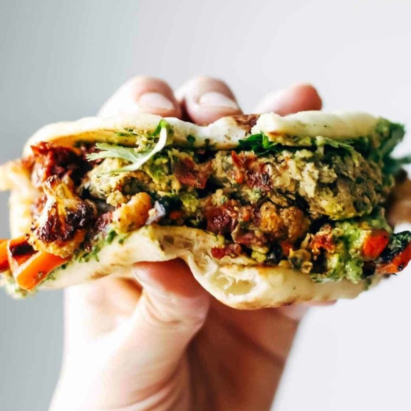 Spicy Falafel和RoastedVeggie南-wich图片