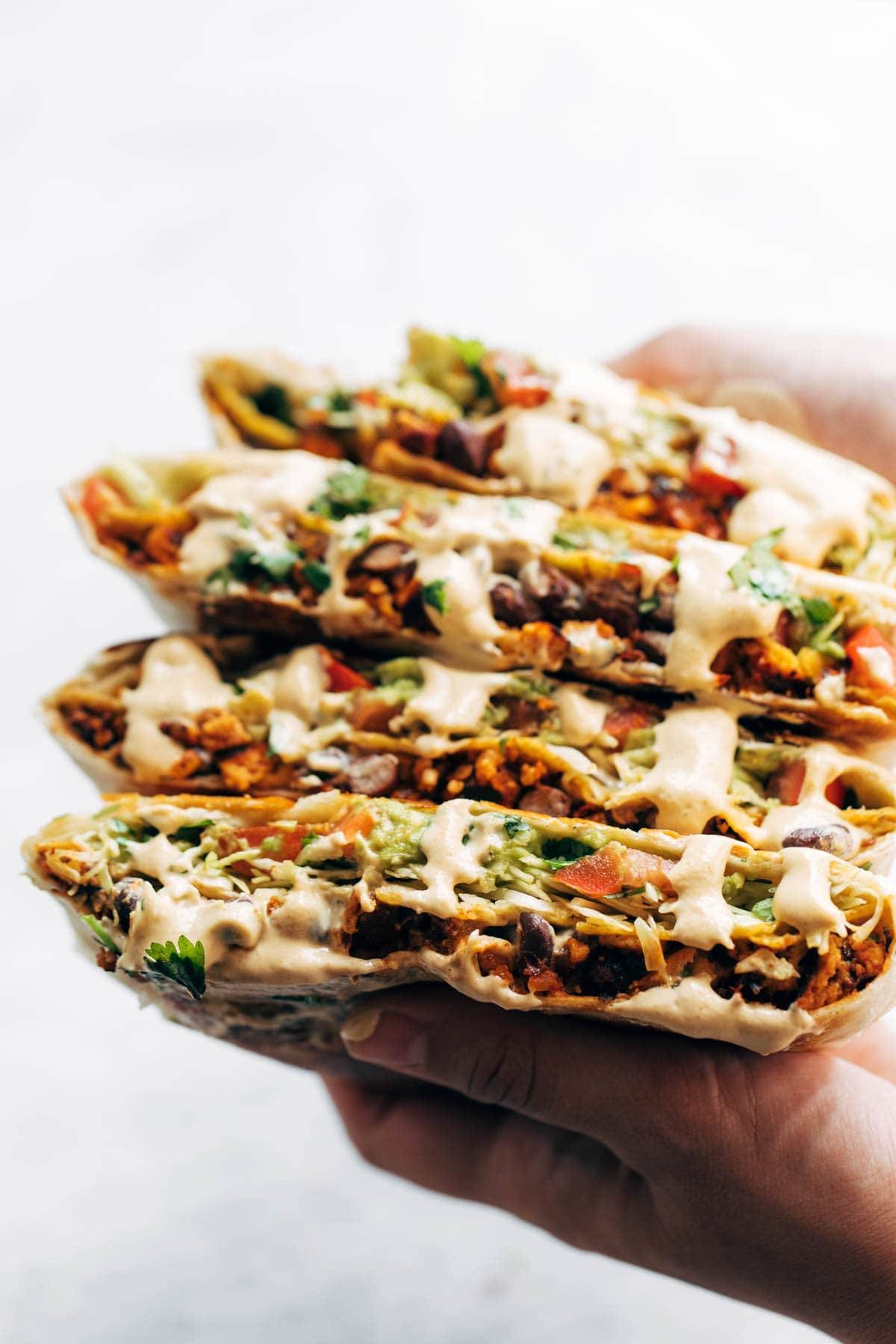 Crunchwrap与素食queso